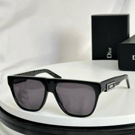 Picture of Dior Sunglasses _SKUfw57235991fw
